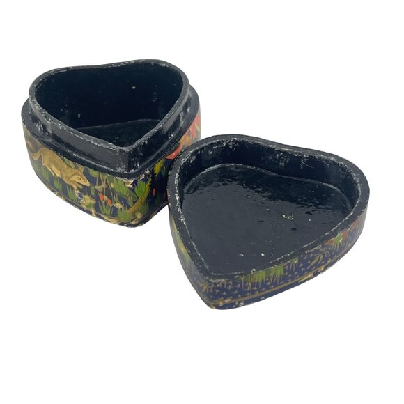 Hand-Painted Heart Shaped Decorative Box With Forest Animal Scene from India - Picture 9 of 12